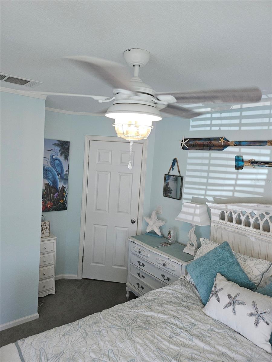 Image 30 of 42 For 171 Crown Point Drive