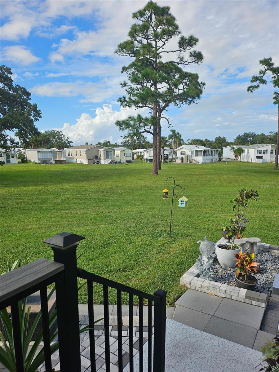 Image 6 of 42 For 171 Crown Point Drive