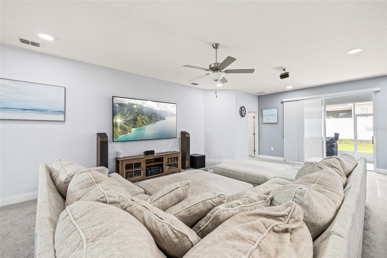 Image 12 of 50 For 5811 Valentino Way