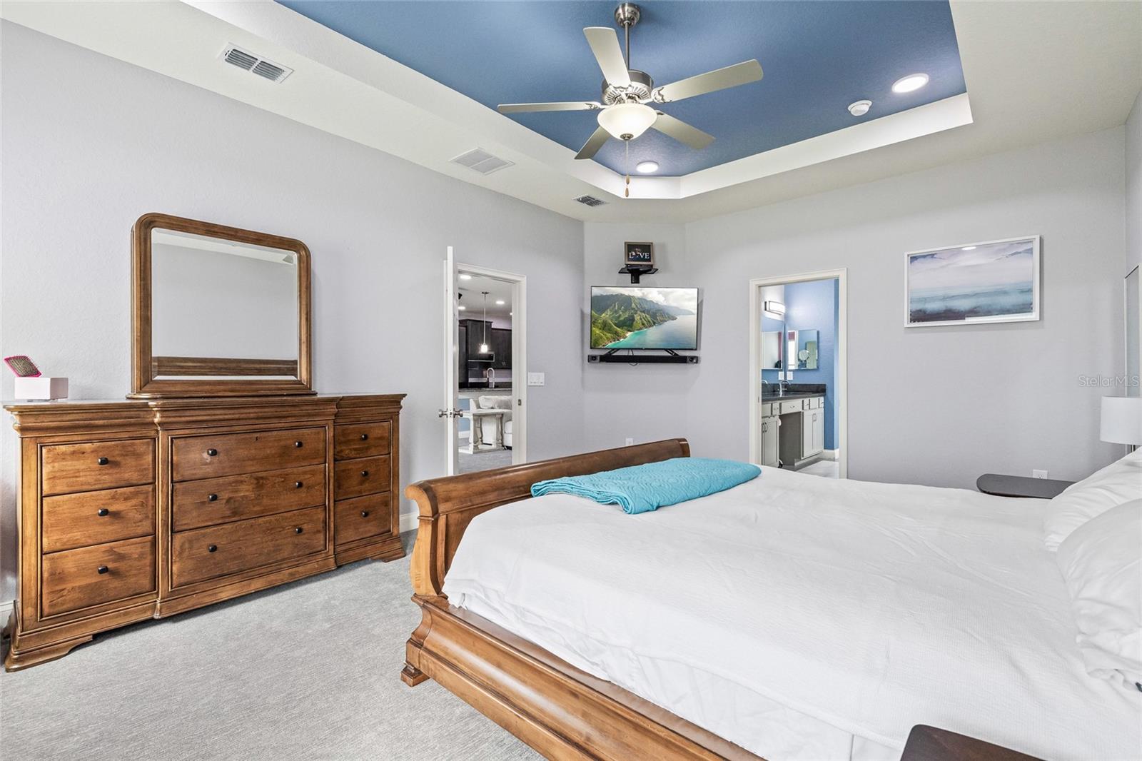 Image 31 of 50 For 5811 Valentino Way