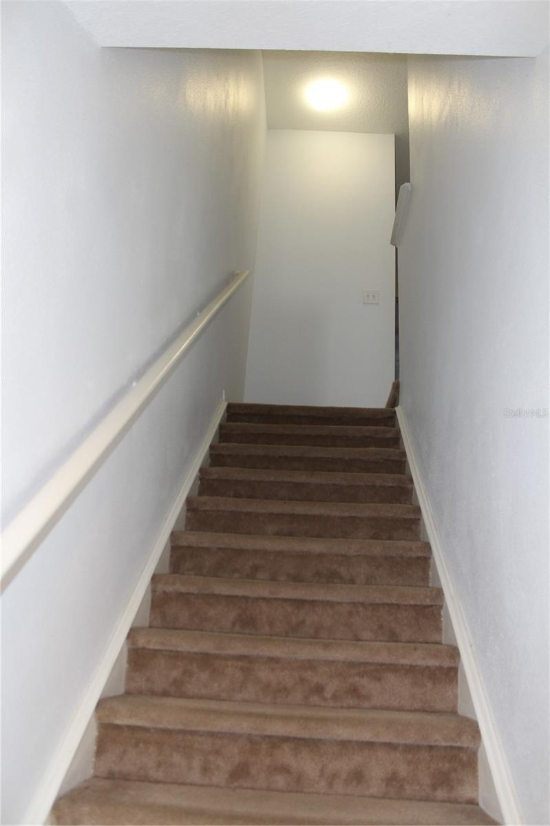 Listing photo id 9 for 16320 Swan View Circle