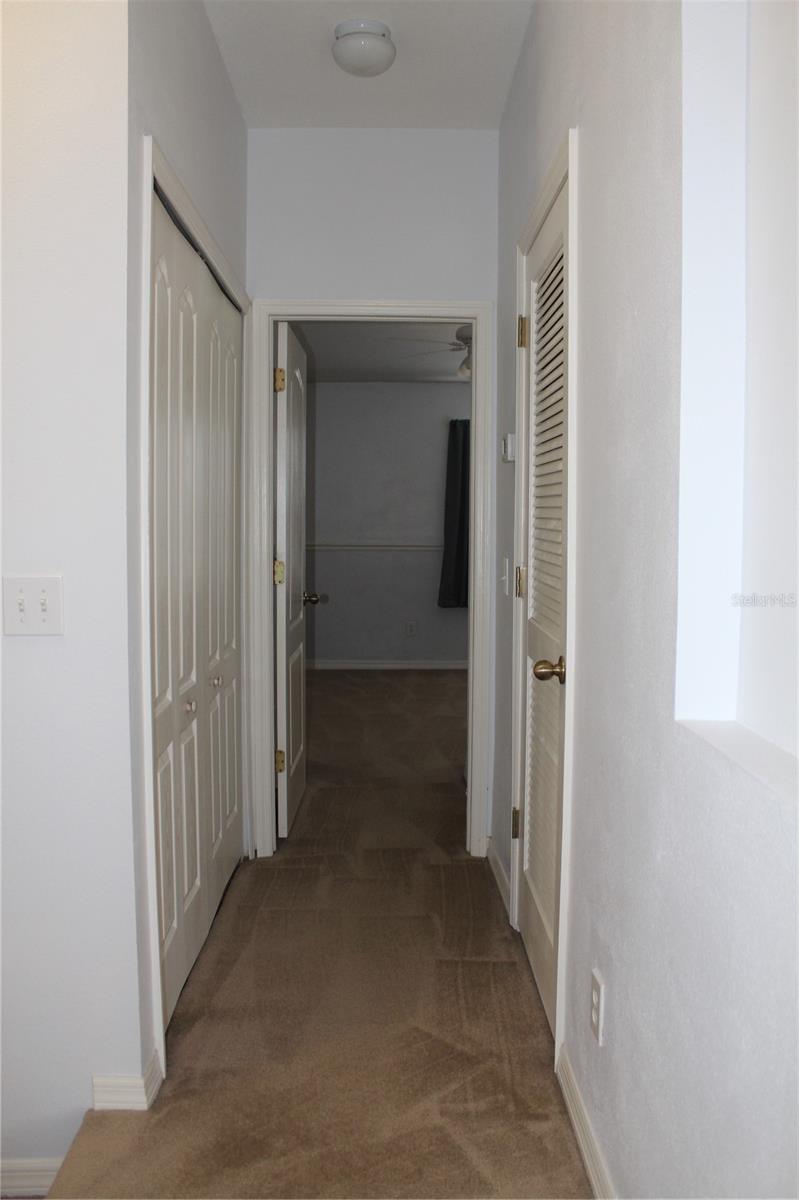 Listing photo id 14 for 16320 Swan View Circle