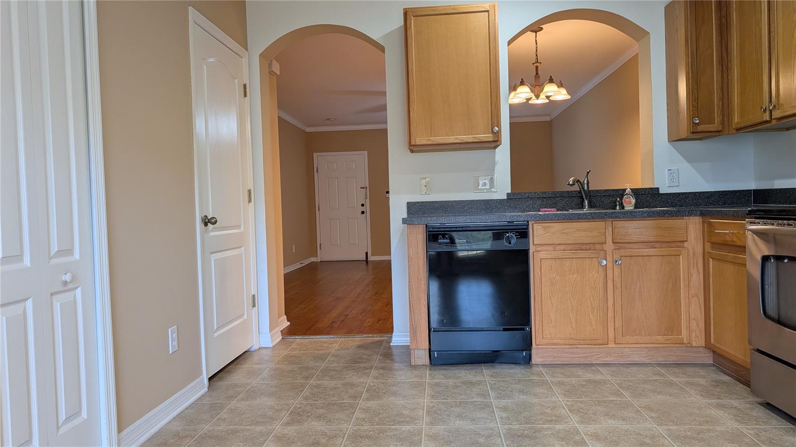 Listing photo id 30 for 16320 Swan View Circle