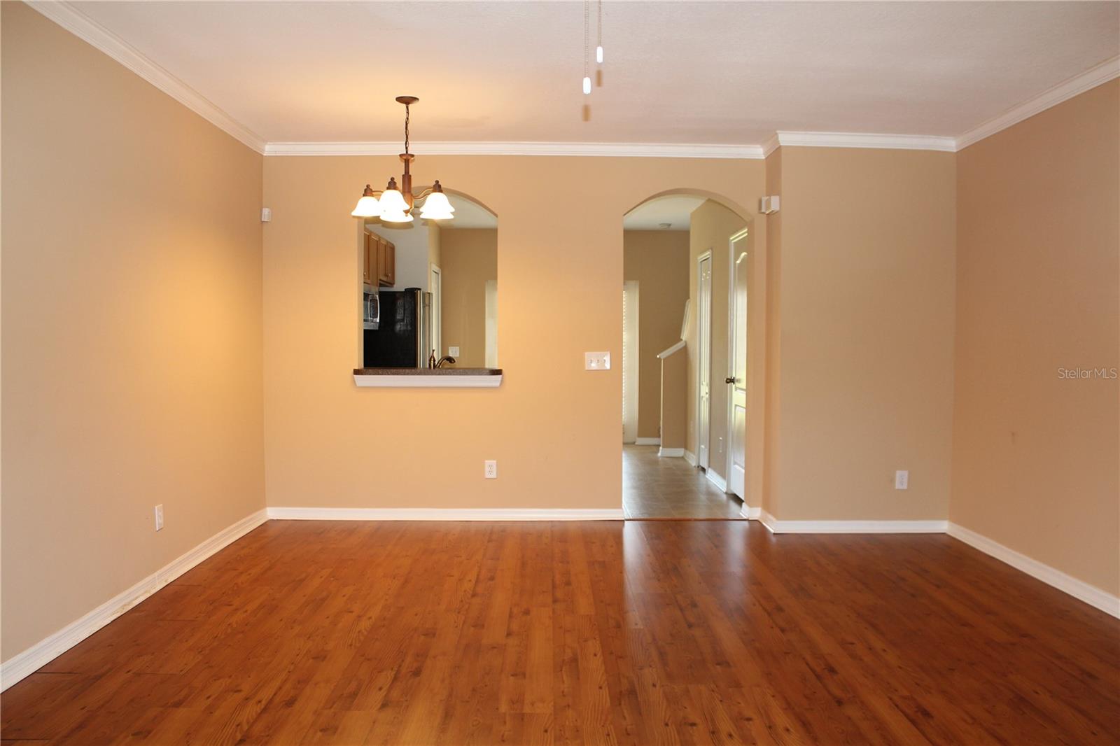 Listing photo id 6 for 16320 Swan View Circle