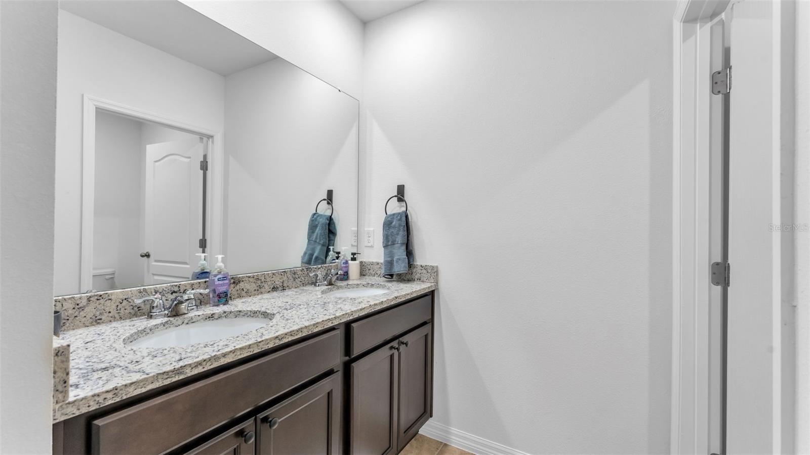 Image 37 of 63 For 3443 Lounging Wren Lane