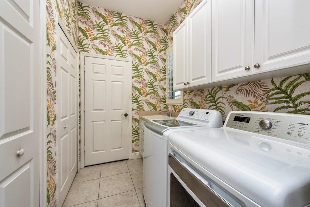 Image 29 of 58 For 12240 Thornhill Court