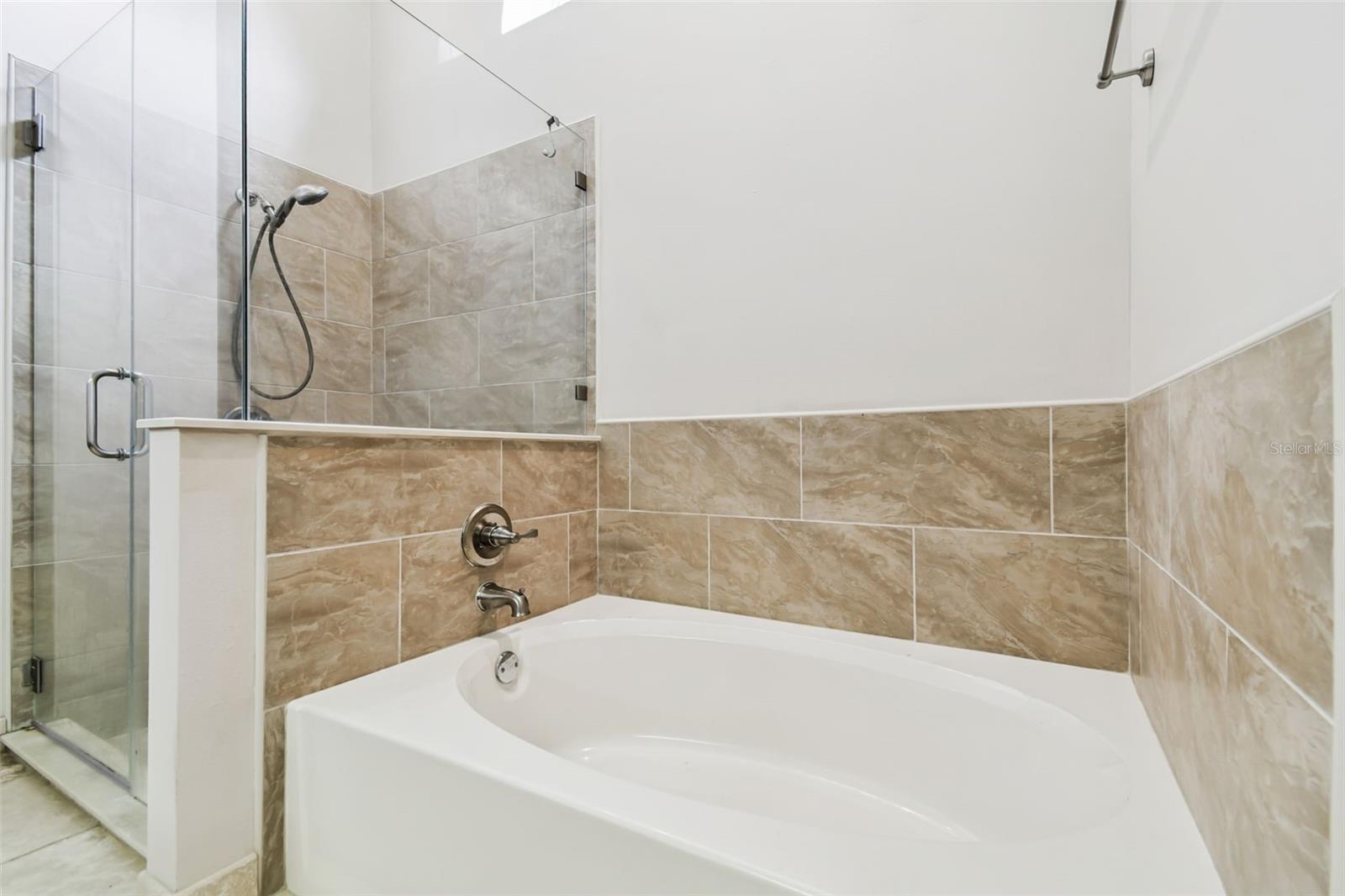 Image 25 of 61 For 16916 Filly Lane