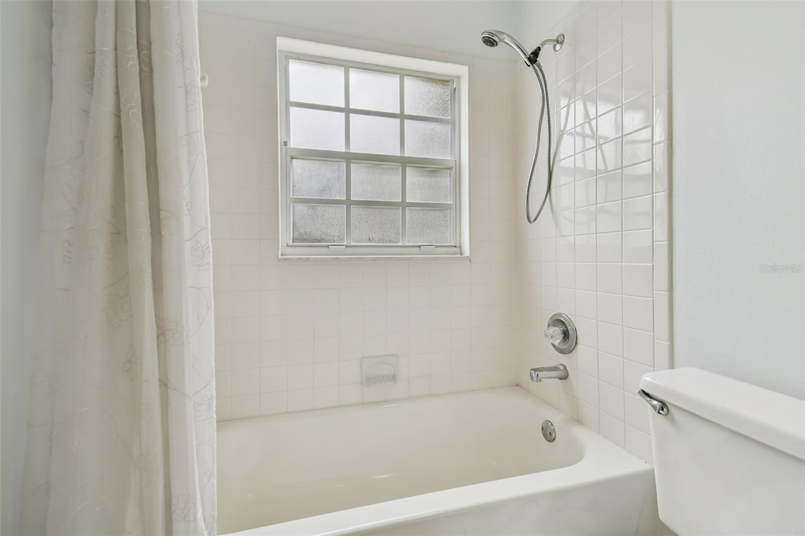 Image 33 of 61 For 16916 Filly Lane