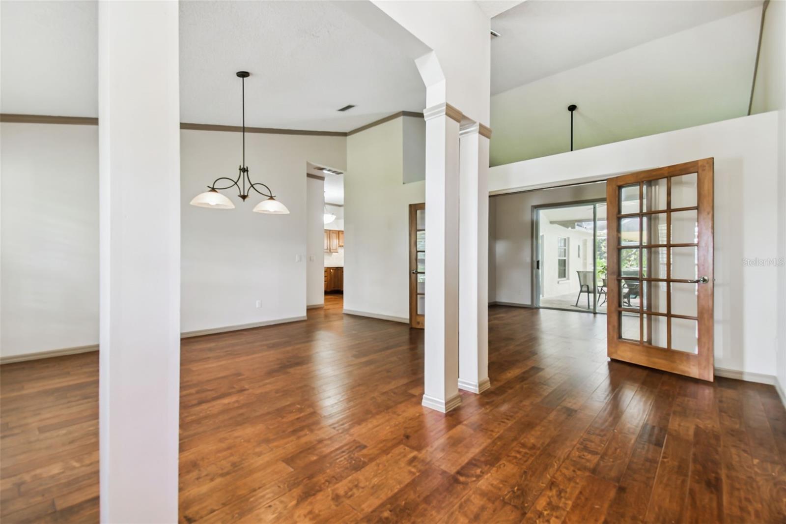Image 7 of 61 For 16916 Filly Lane
