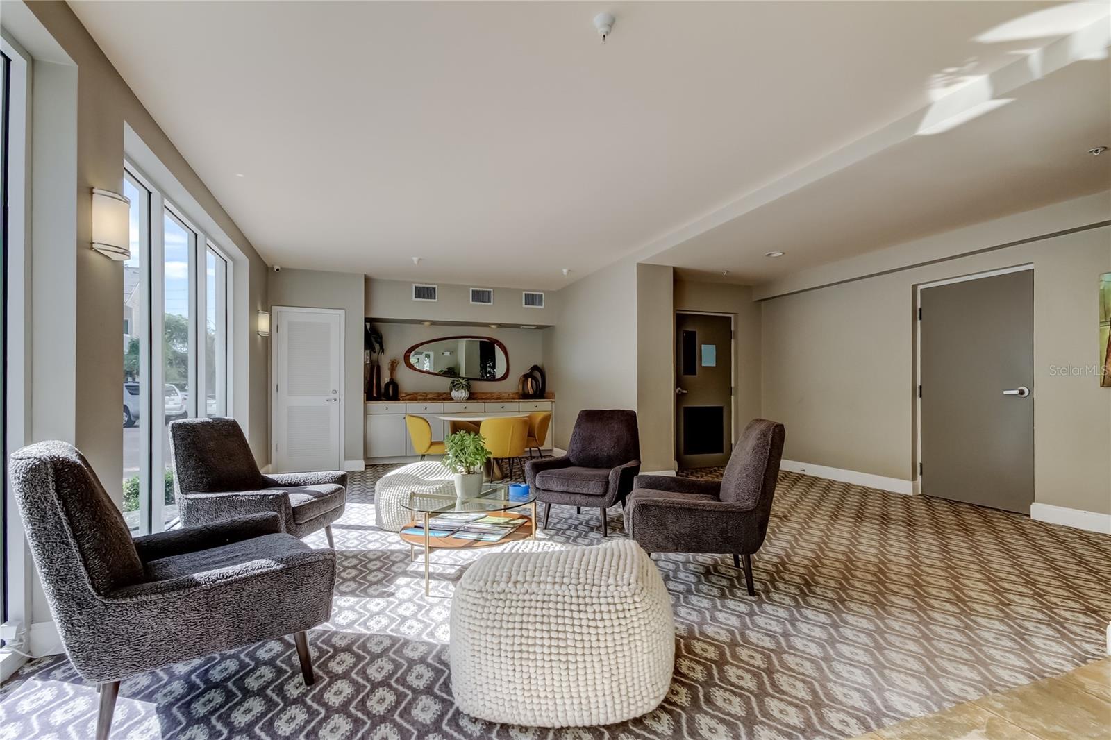 Image 3 of 30 For 210 5th Avenue S 206