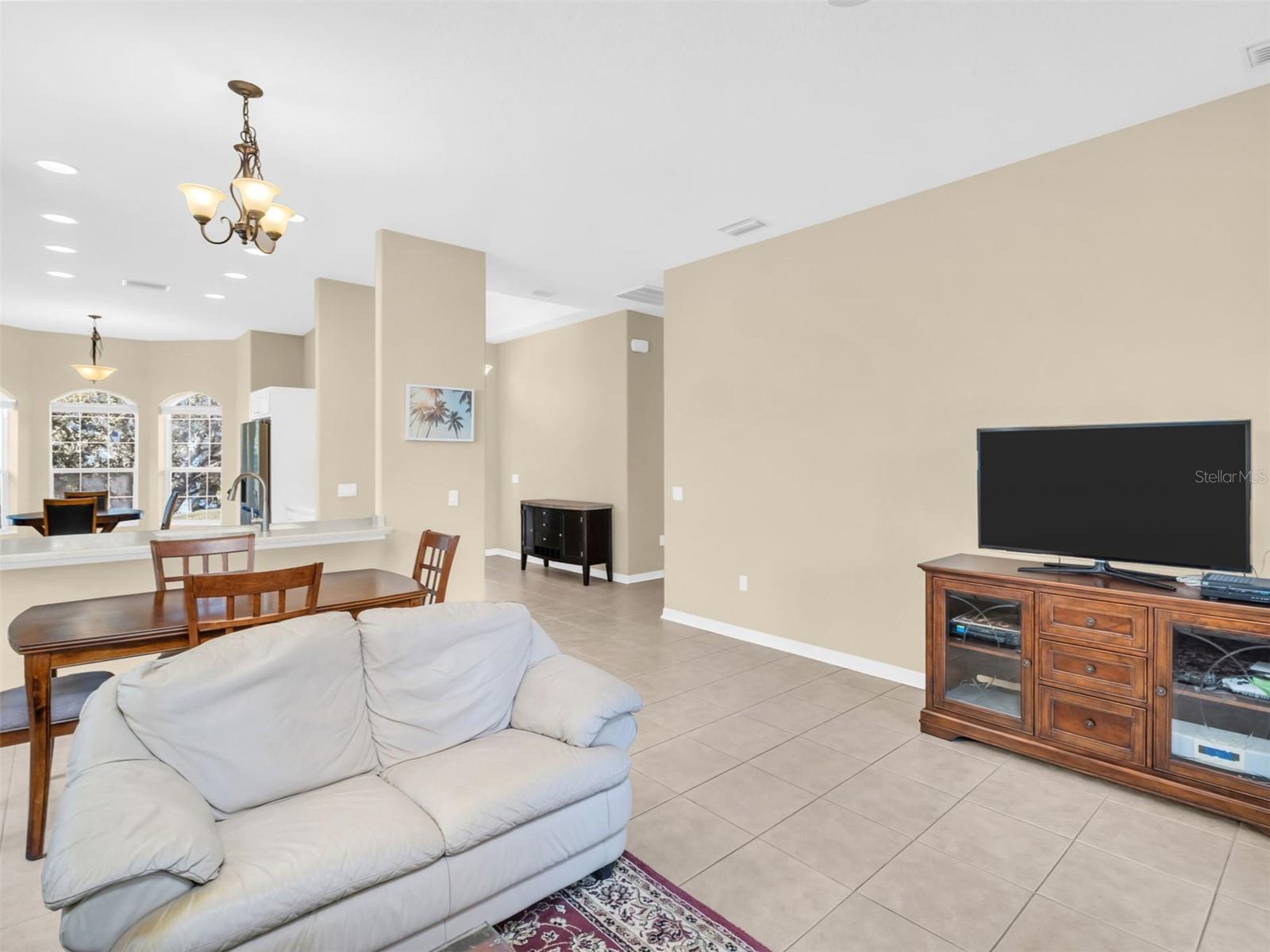 Image 13 of 79 For 1122 Pointe Alexis Drive