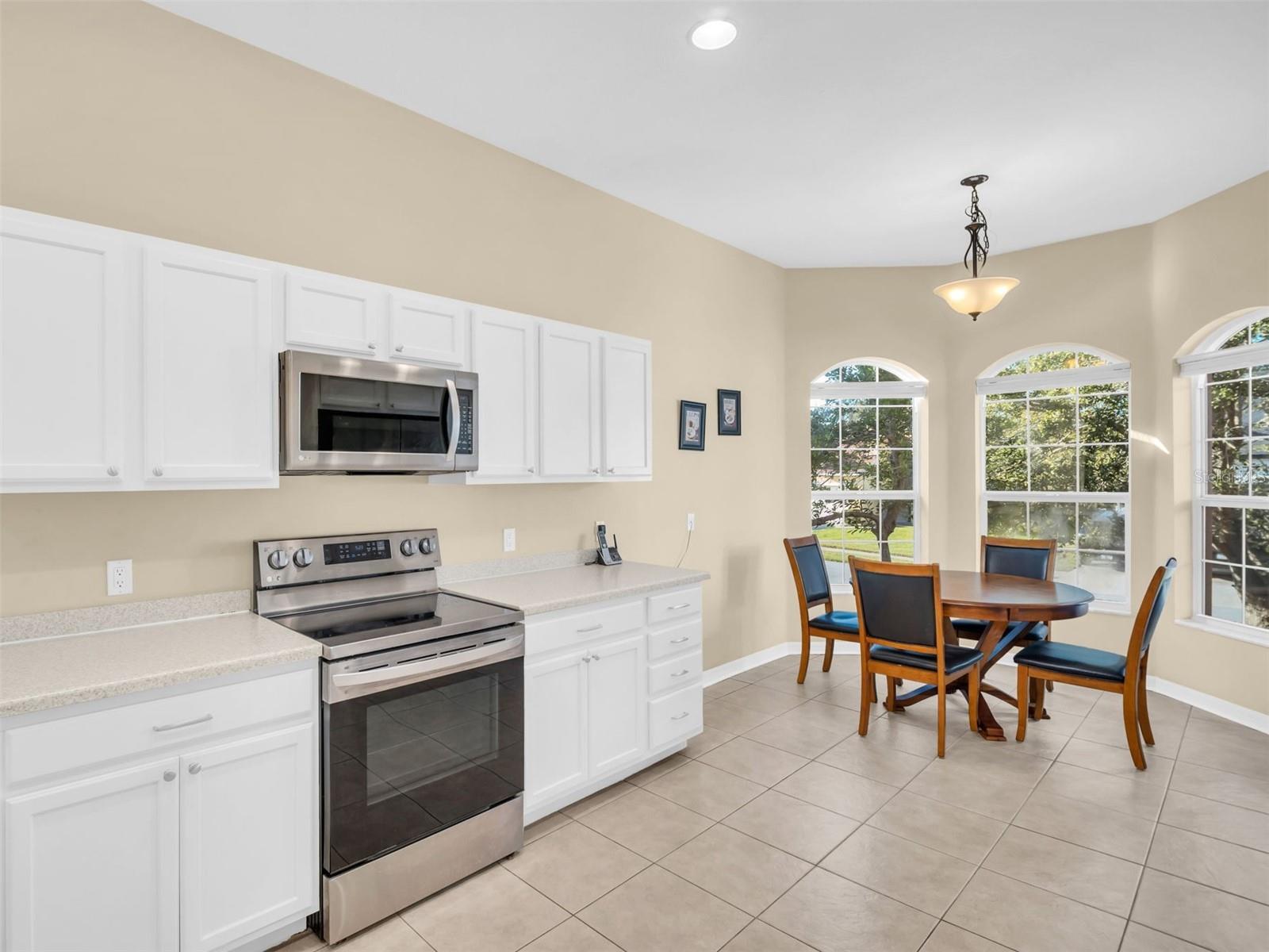 Image 14 of 79 For 1122 Pointe Alexis Drive