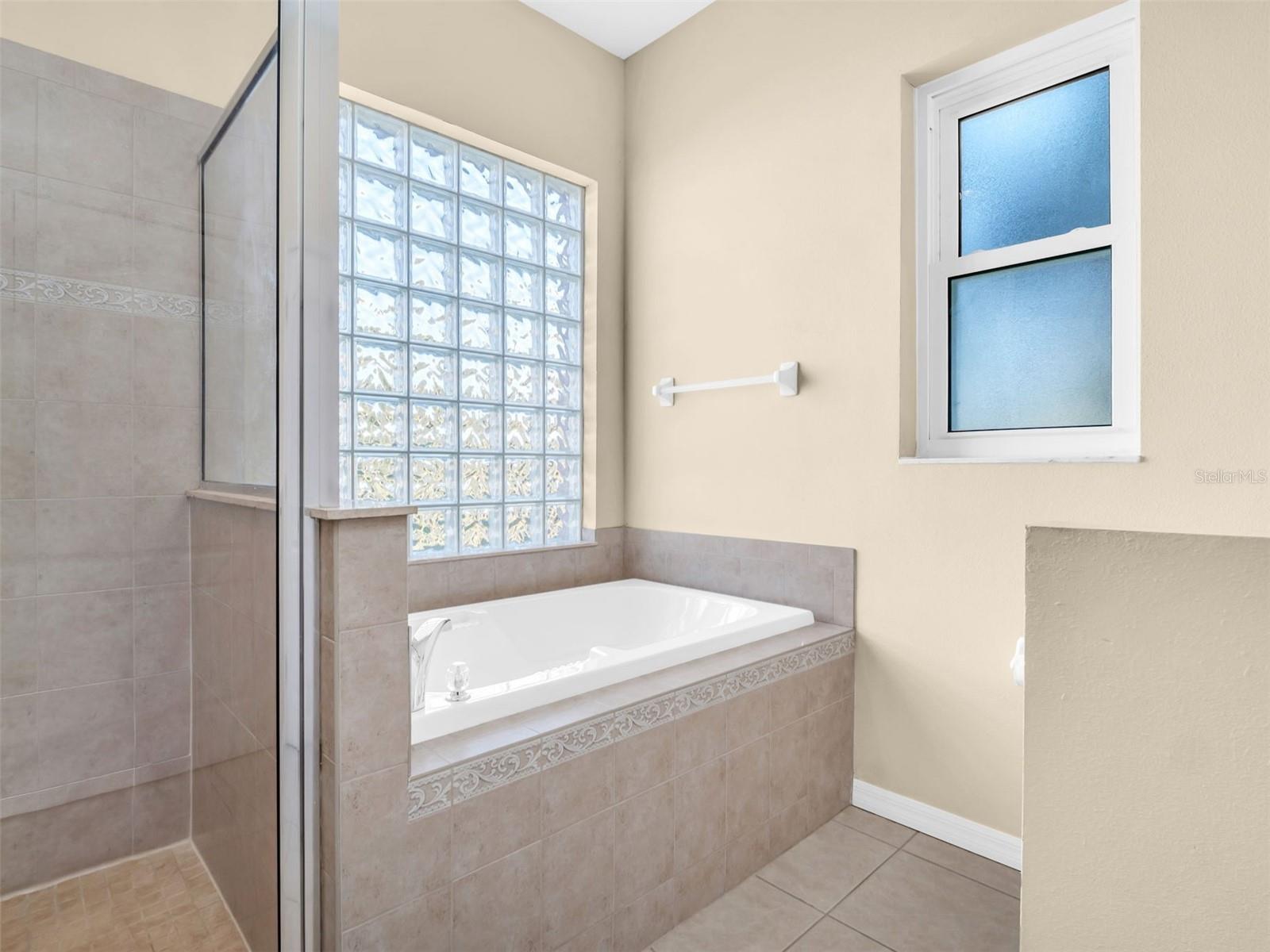 Image 22 of 79 For 1122 Pointe Alexis Drive