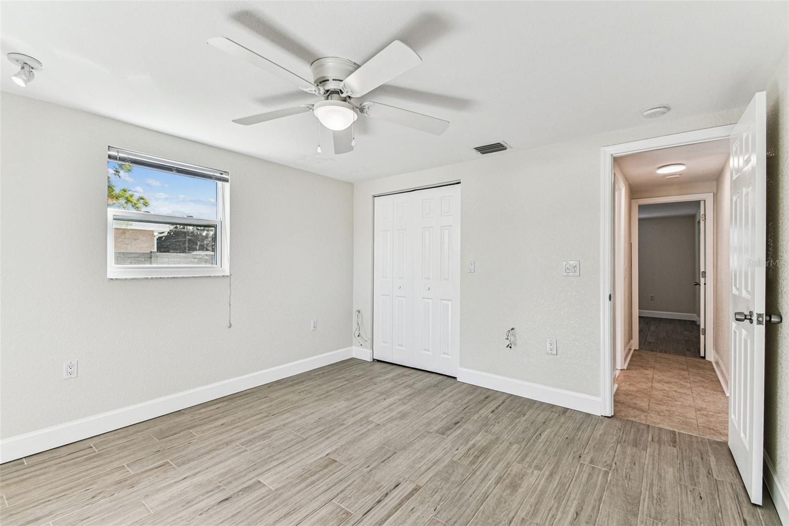 Image 25 of 55 For 5701 Commonwealth Avenue N