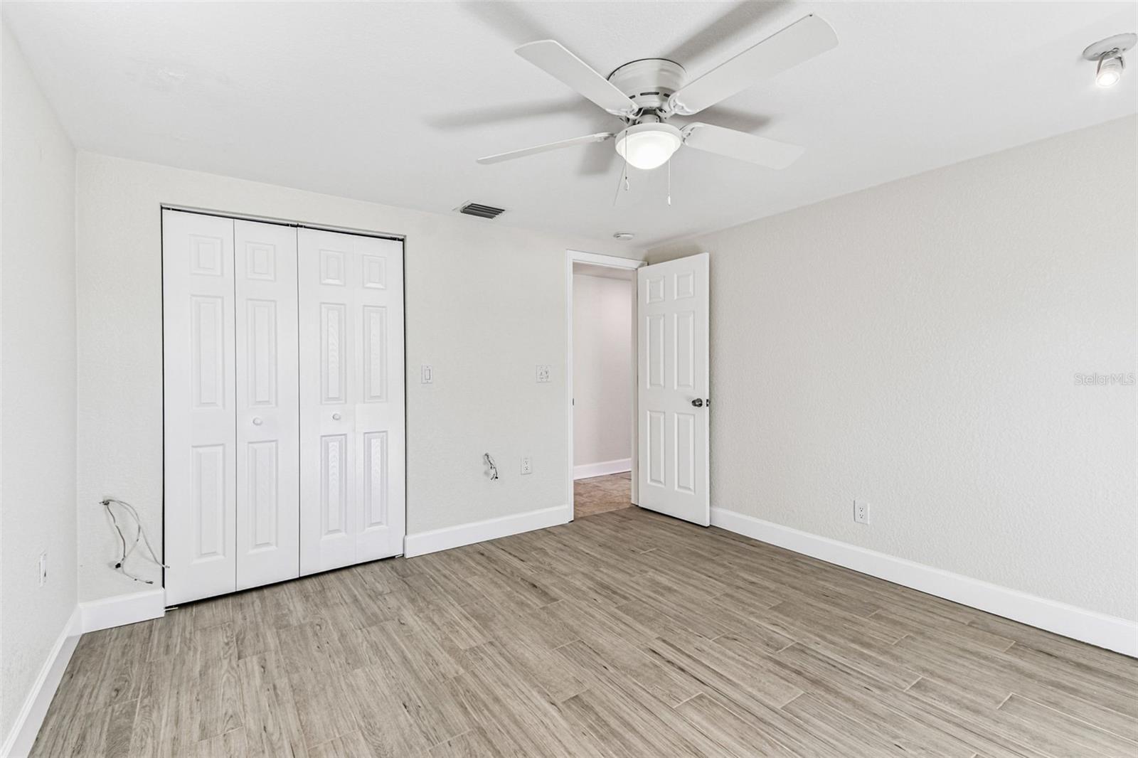Image 27 of 55 For 5701 Commonwealth Avenue N