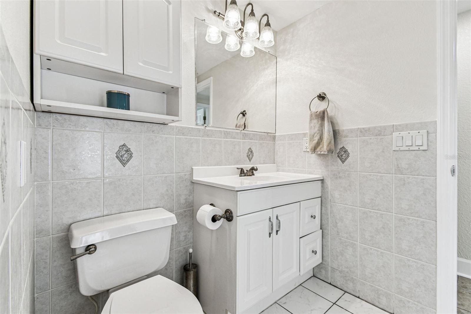 Image 29 of 55 For 5701 Commonwealth Avenue N