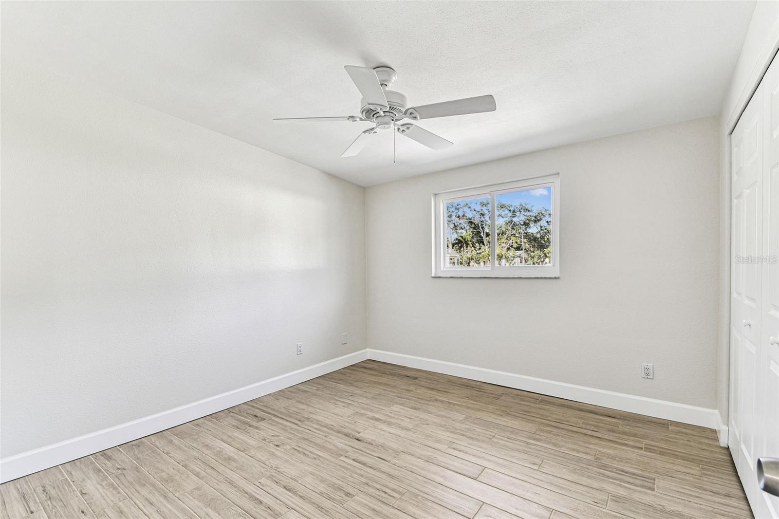 Image 35 of 55 For 5701 Commonwealth Avenue N