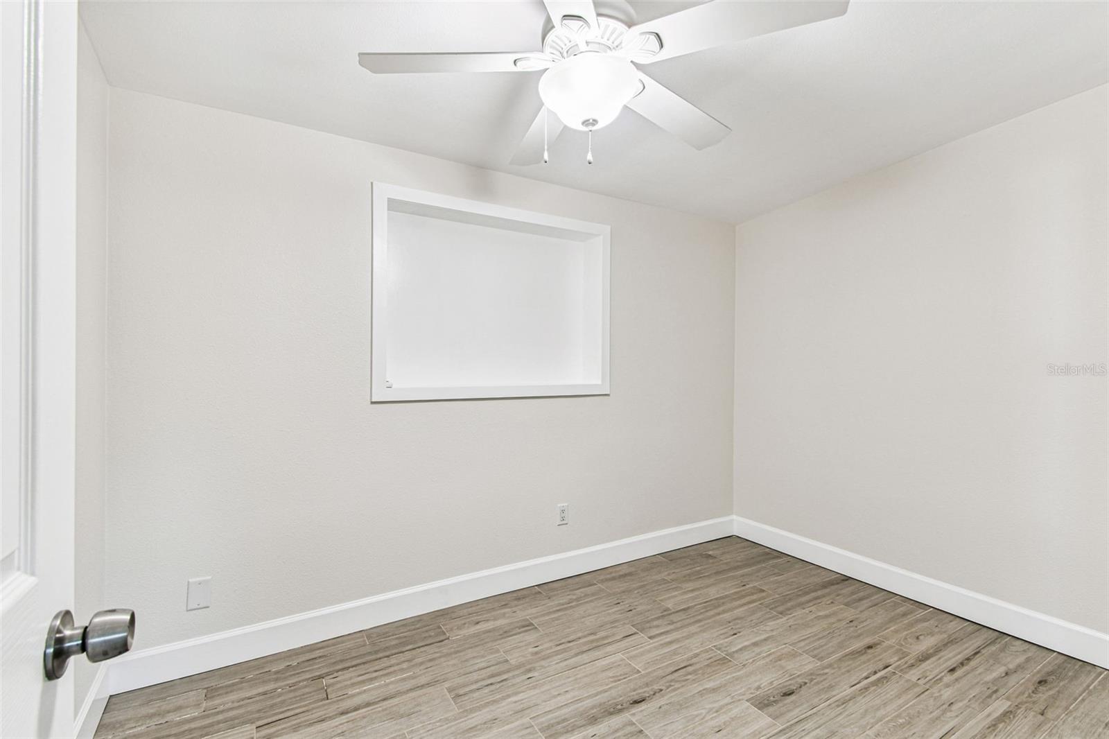 Image 38 of 55 For 5701 Commonwealth Avenue N