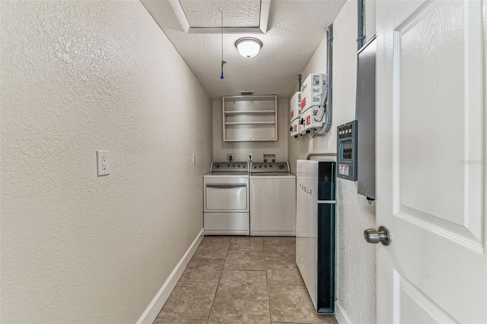Image 40 of 55 For 5701 Commonwealth Avenue N