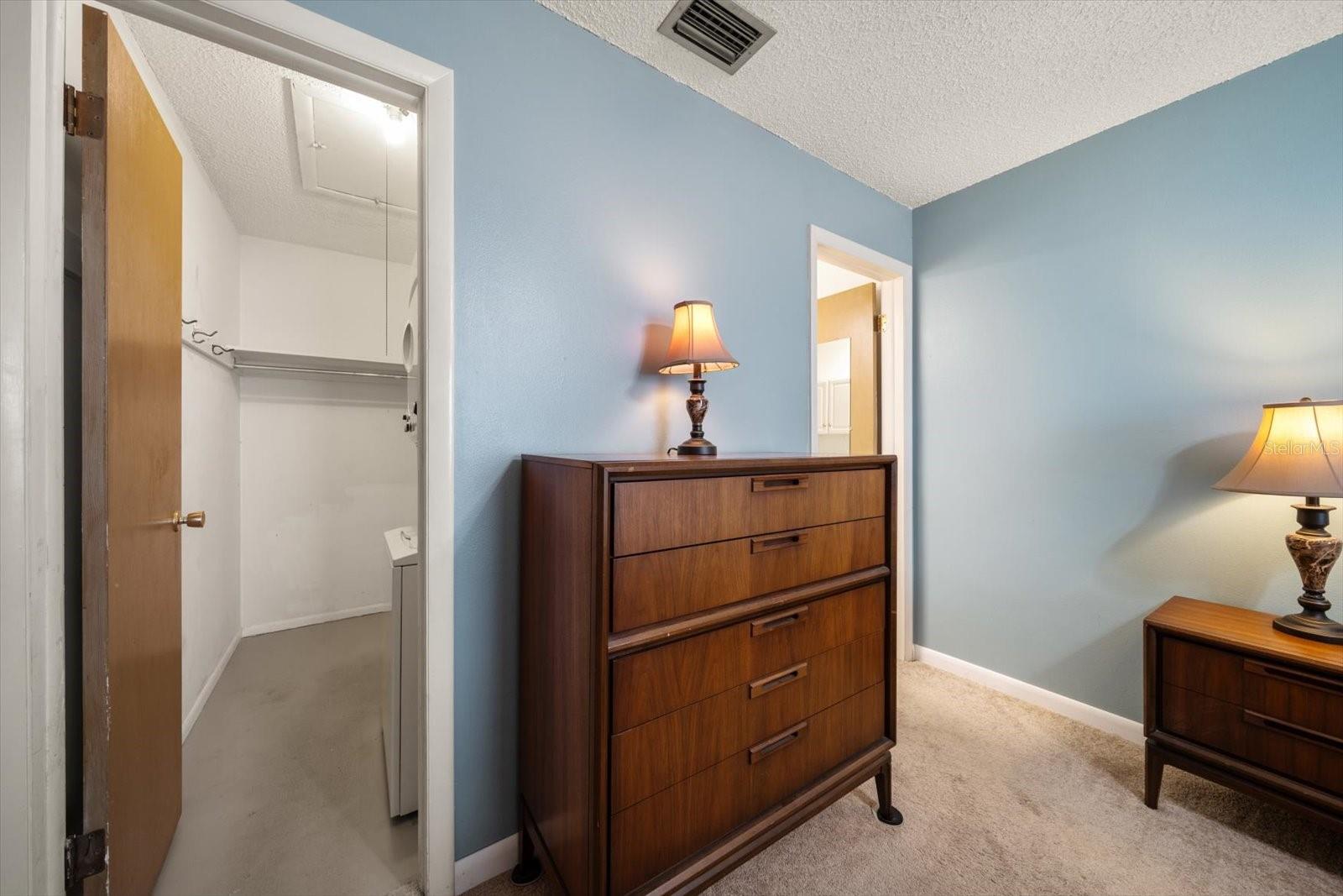 Image 18 of 38 For 607 Brandywine Drive 607