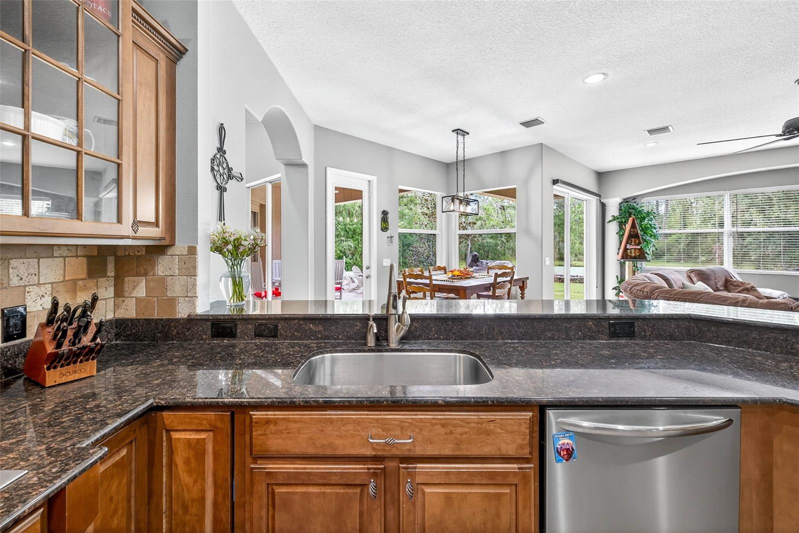 Image 11 of 74 For 13887 Gavin Road