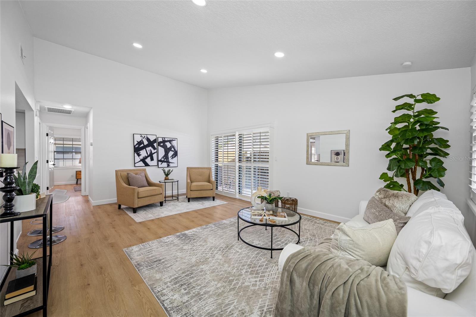 Image 13 of 75 For 1822 Tall Pines Drive