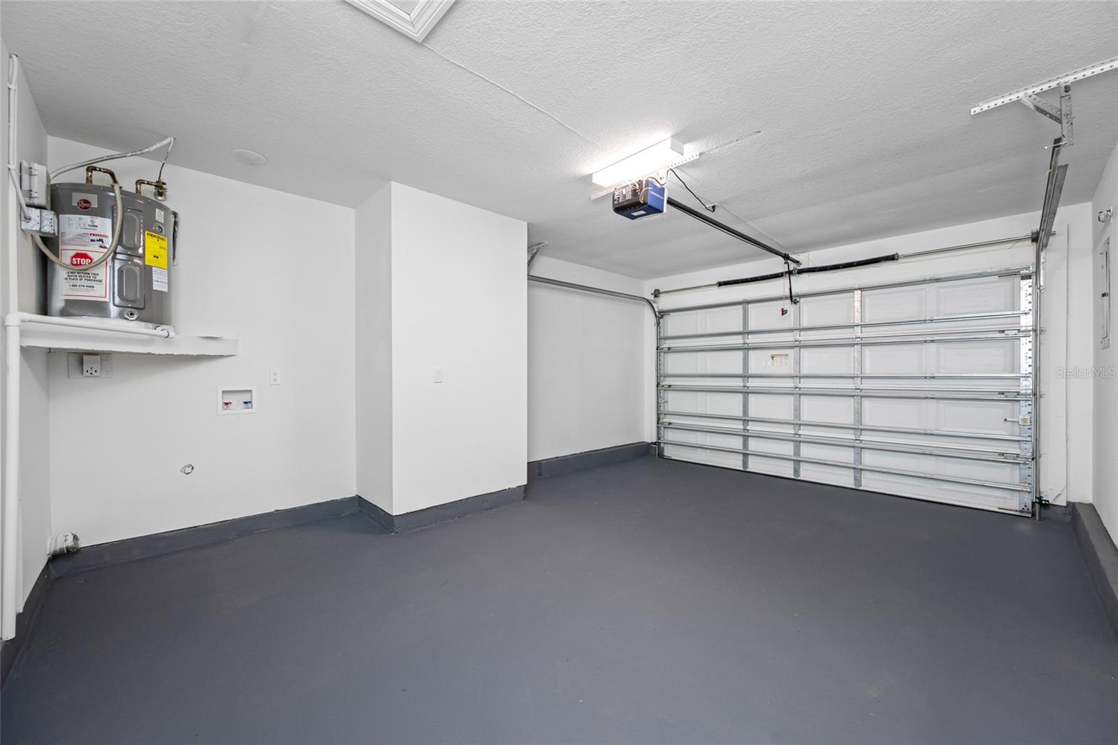 Image 40 of 75 For 1822 Tall Pines Drive