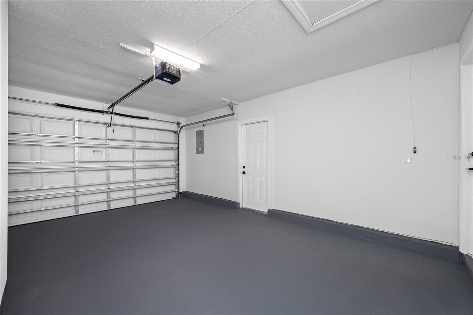 Image 41 of 75 For 1822 Tall Pines Drive