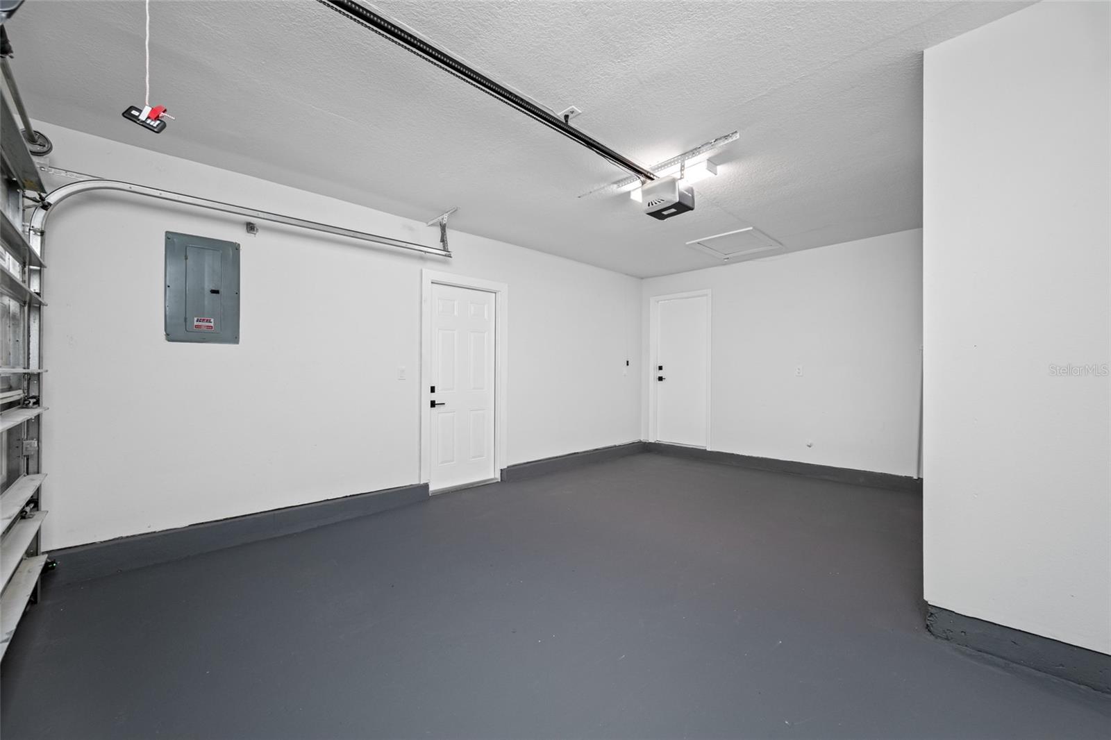 Image 42 of 75 For 1822 Tall Pines Drive
