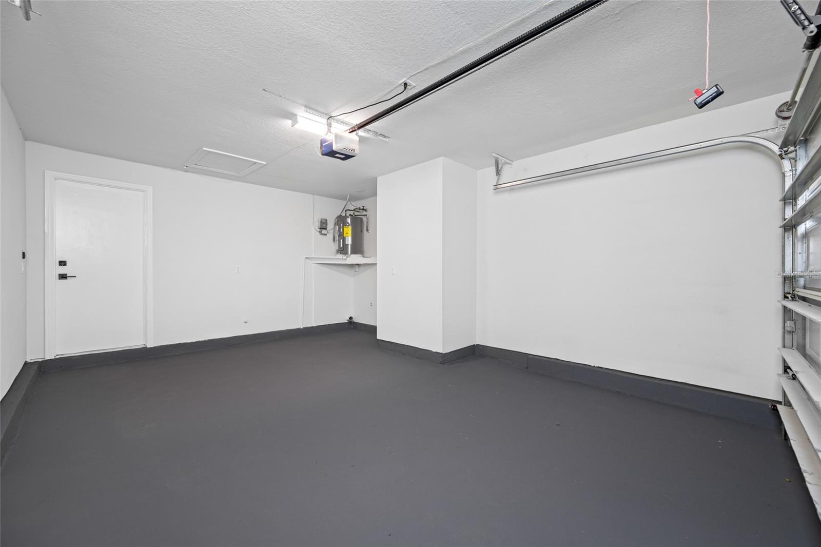 Image 43 of 75 For 1822 Tall Pines Drive