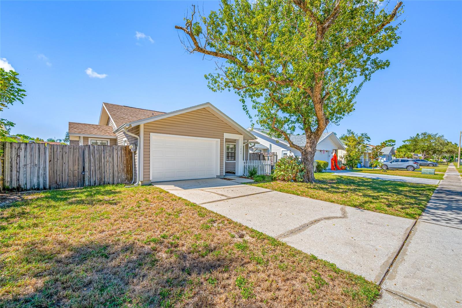 Image 7 of 75 For 1822 Tall Pines Drive