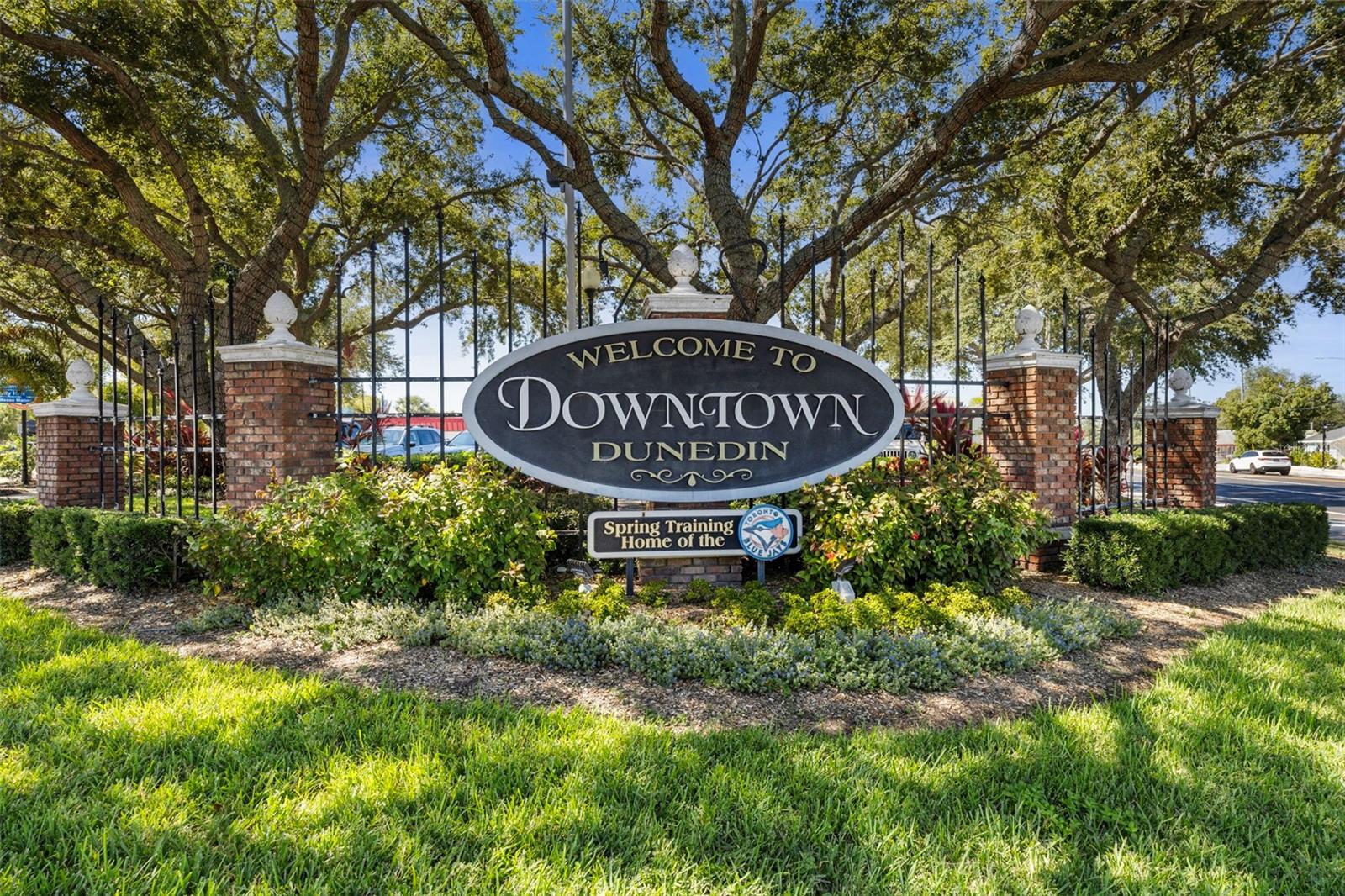 Image 40 of 51 For 515 Douglas Place