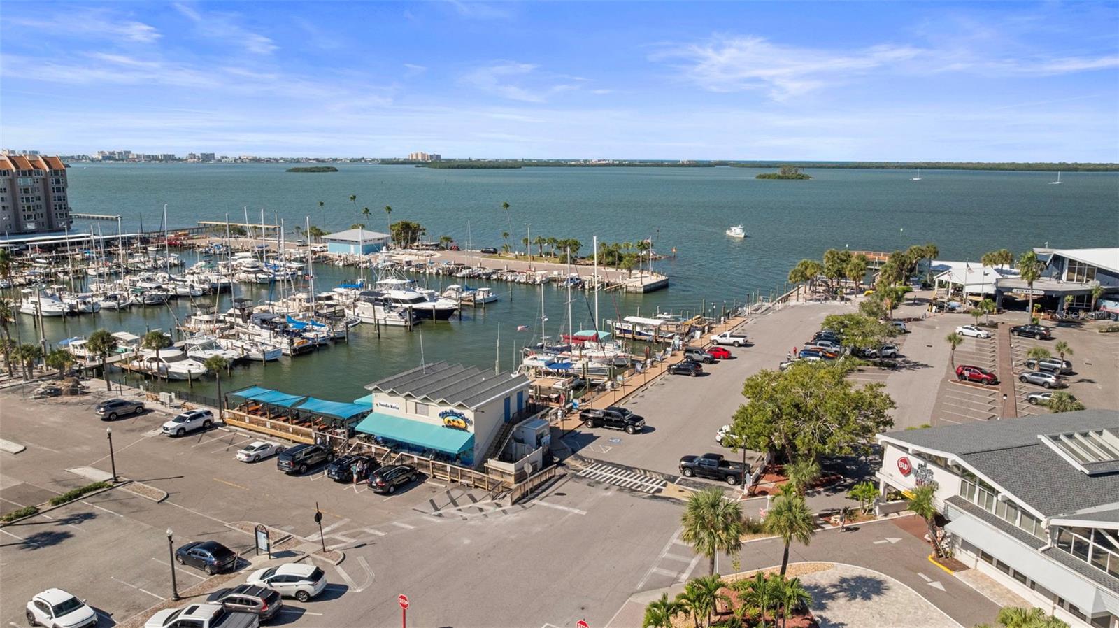 Image 41 of 51 For 515 Douglas Place