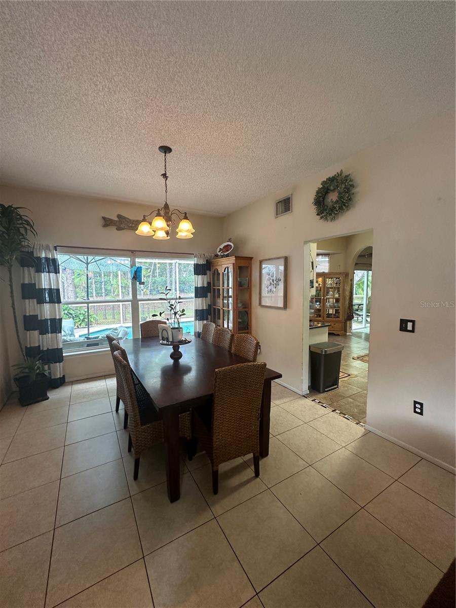 Image 12 of 56 For 1654 Bayhill Drive