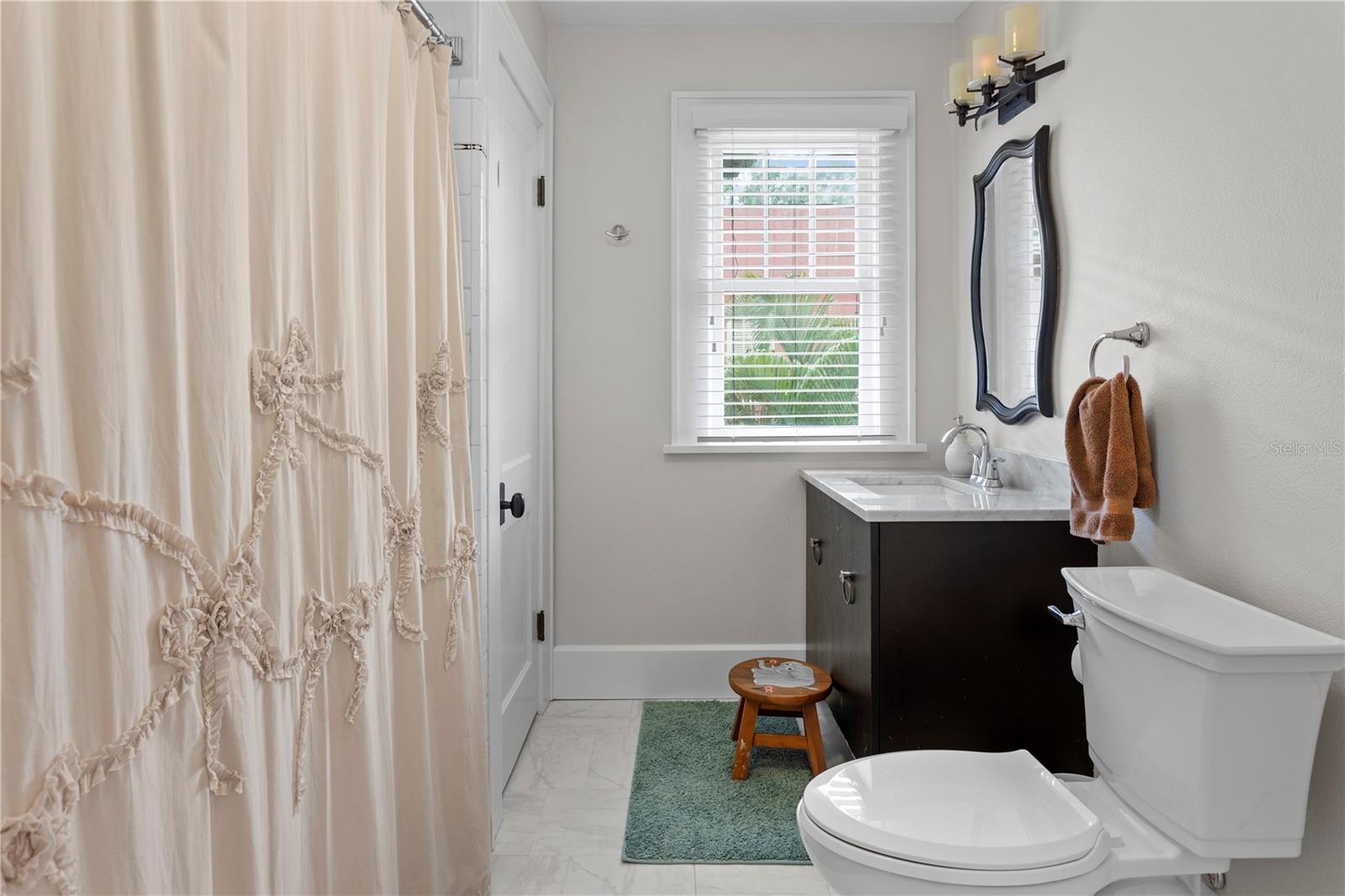 Image 31 of 56 For 515 20th Avenue Ne