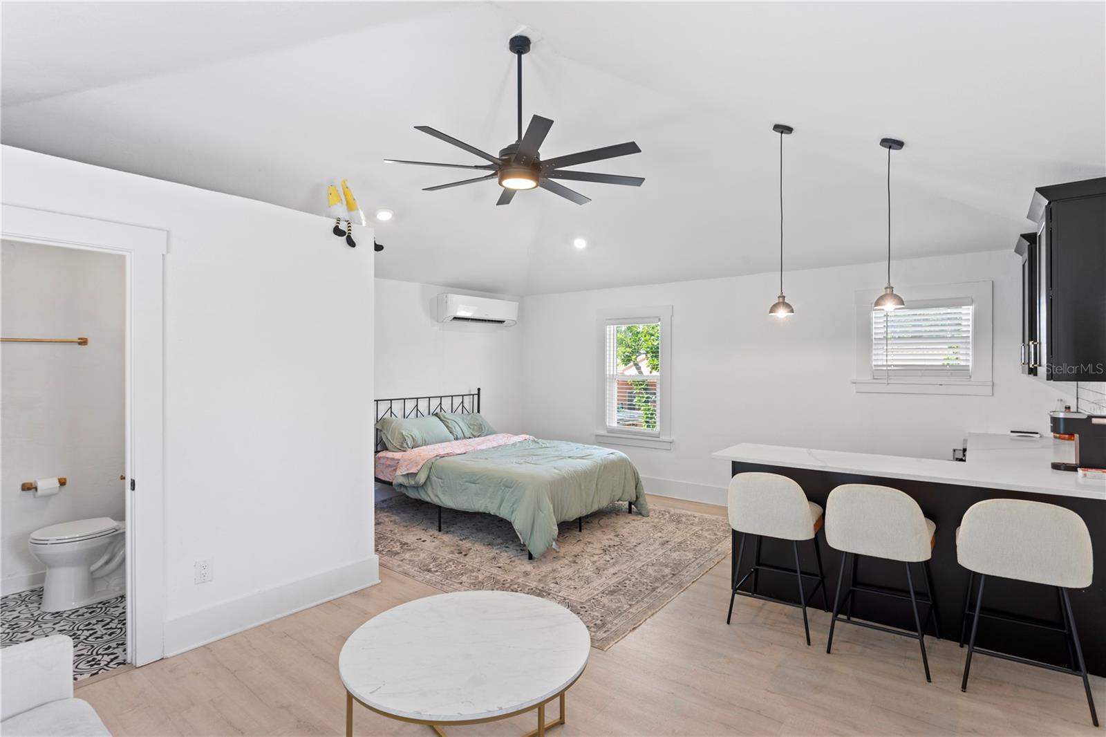 Image 41 of 56 For 515 20th Avenue Ne