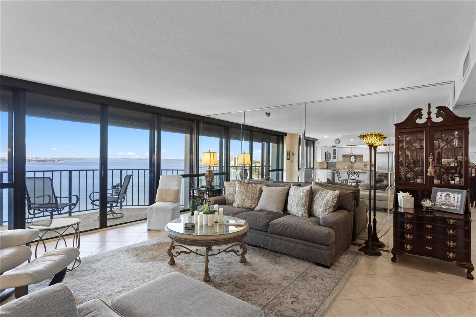 Image 26 of 62 For 3301 Bayshore Boulevard 2104d