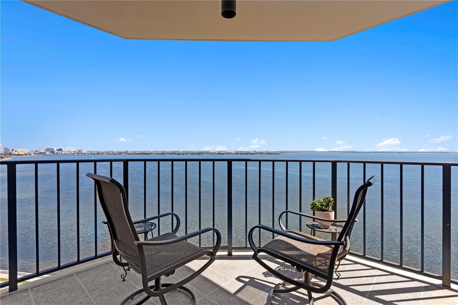 Image 4 of 62 For 3301 Bayshore Boulevard 2104d