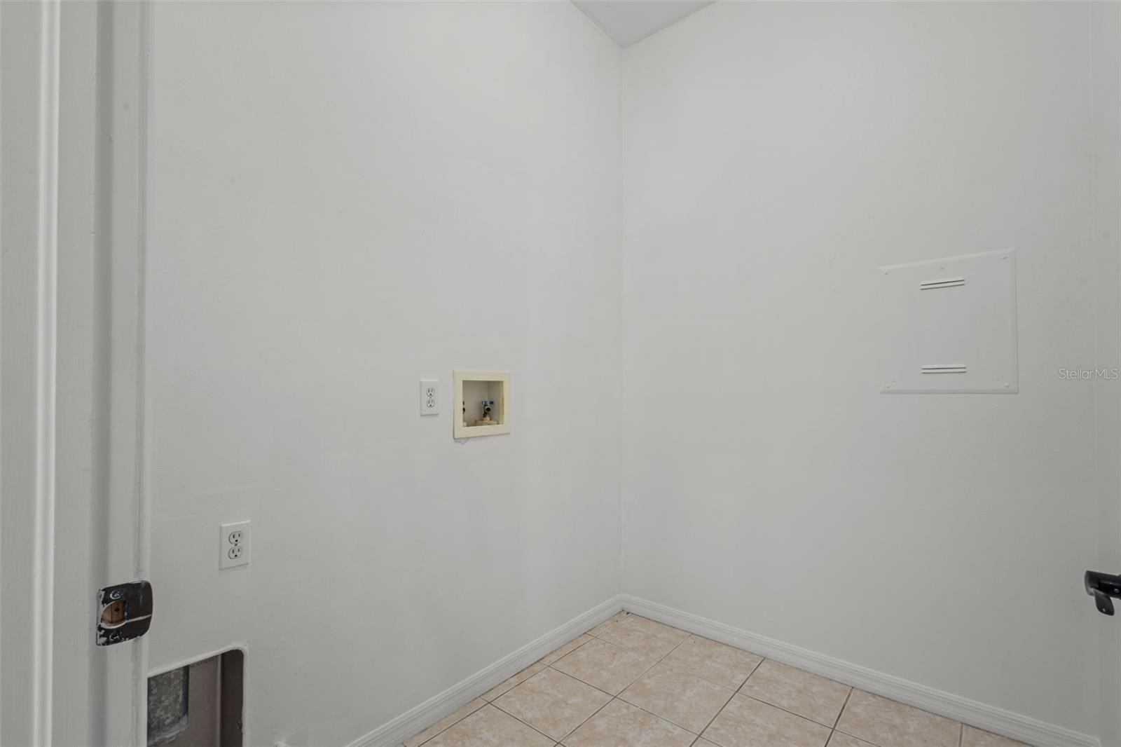 Image 34 of 47 For 3312 Ashmonte Drive