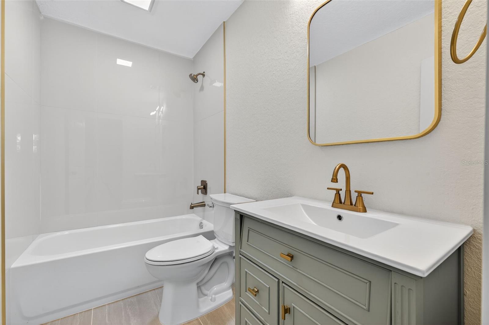 Image 21 of 33 For 2710 Boca Ciega Drive N