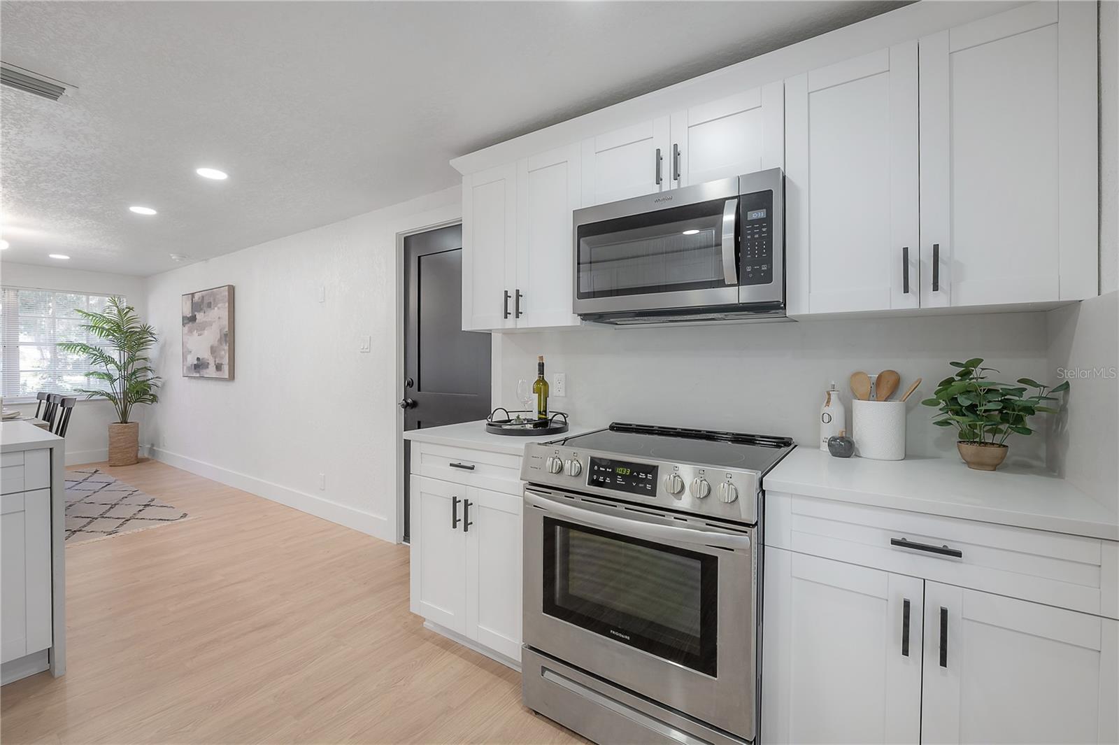 Image 14 of 60 For 3118 Sligh Avenue