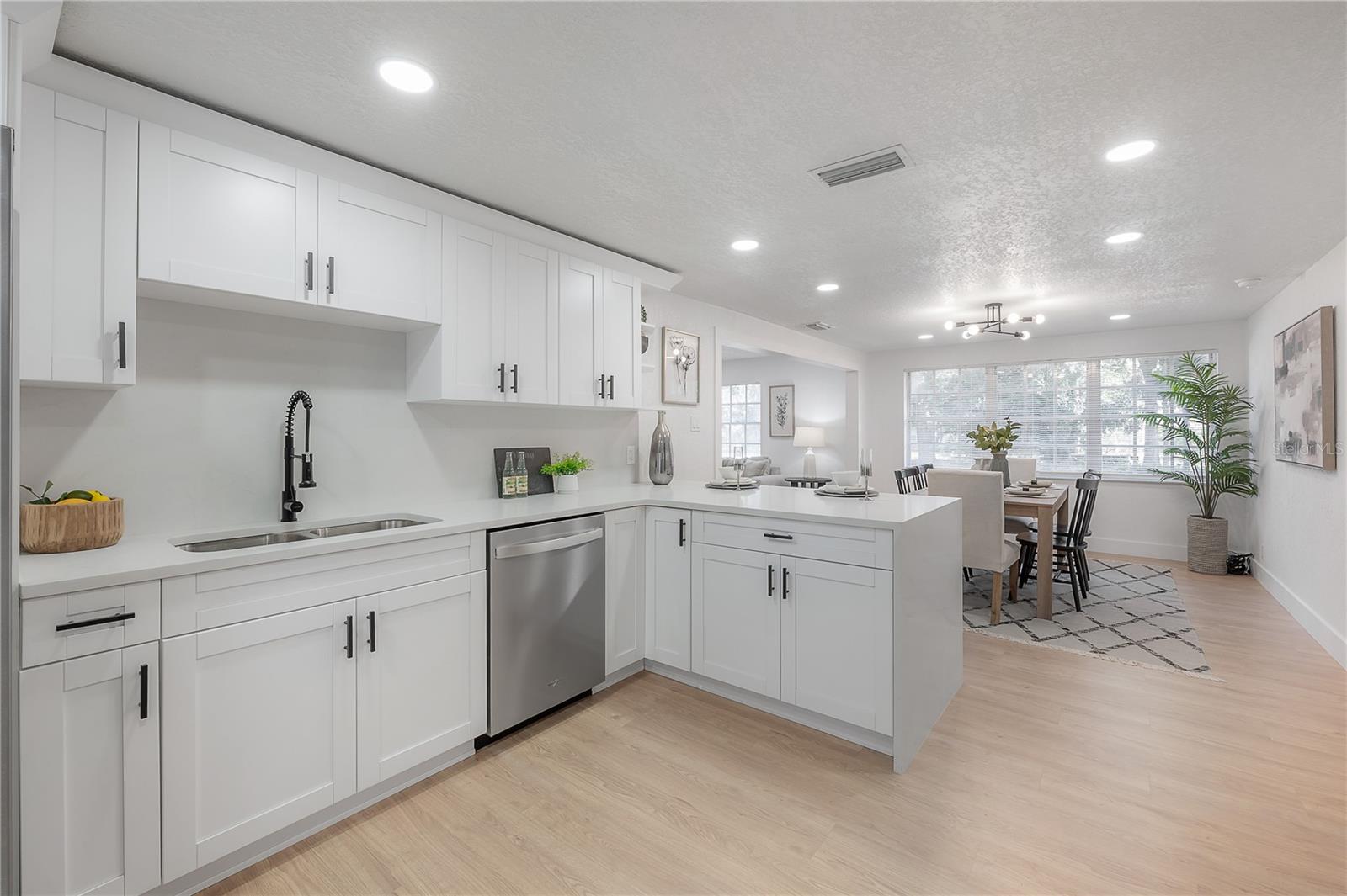 Image 16 of 60 For 3118 Sligh Avenue