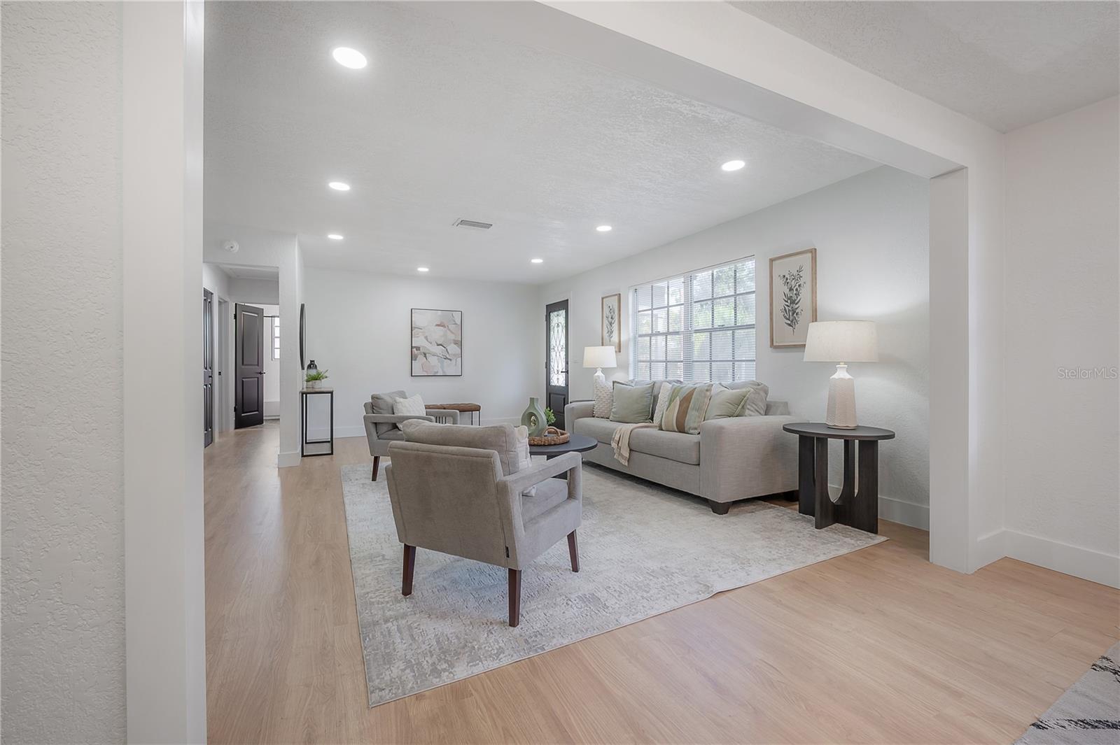 Image 3 of 60 For 3118 Sligh Avenue