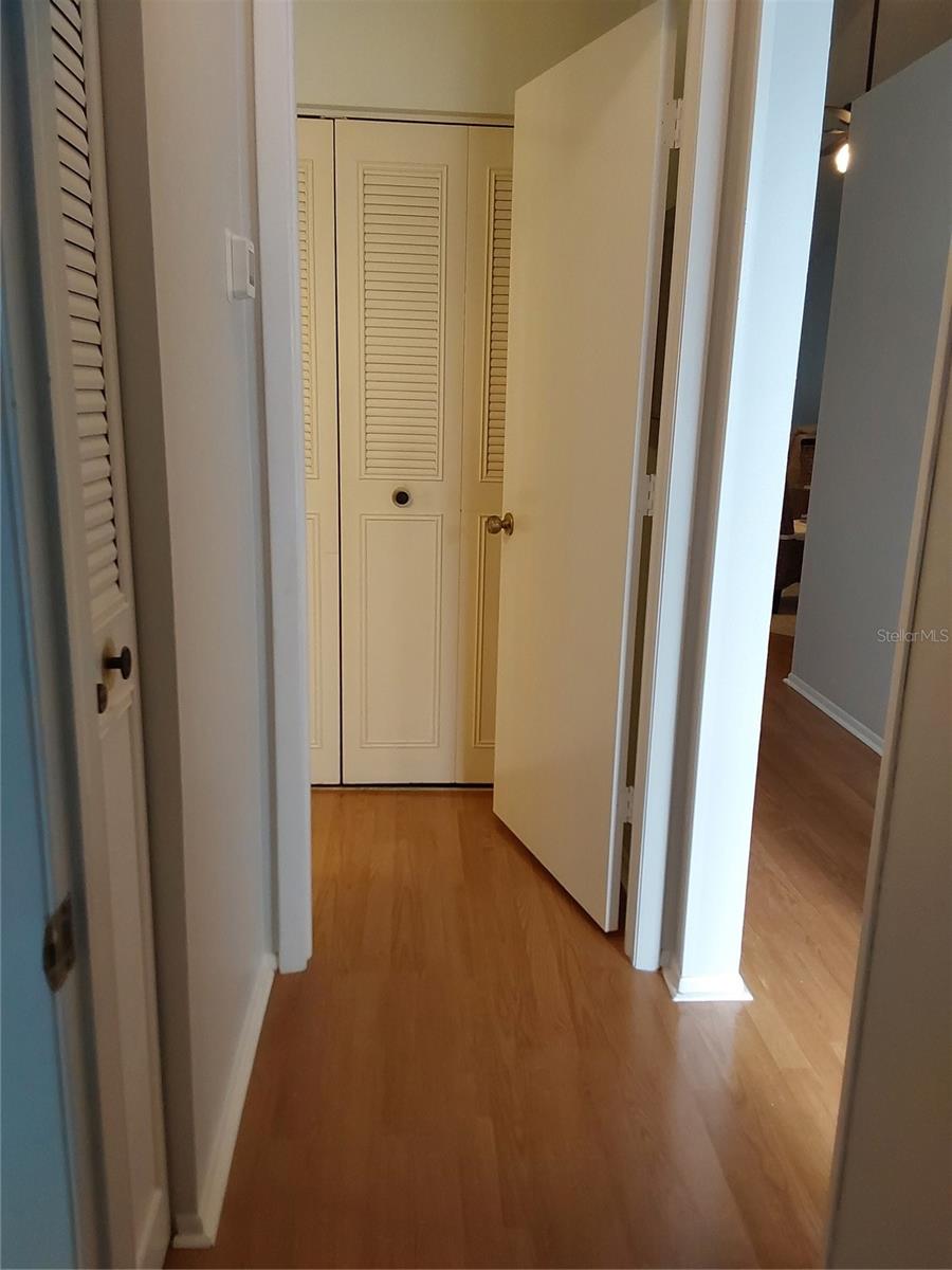 Image 22 of 34 For 153 Sun Isle Circle