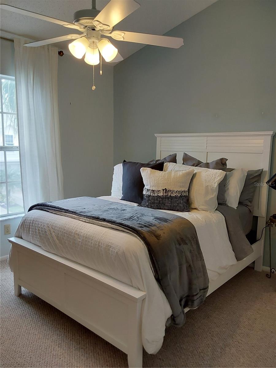 Image 25 of 34 For 153 Sun Isle Circle