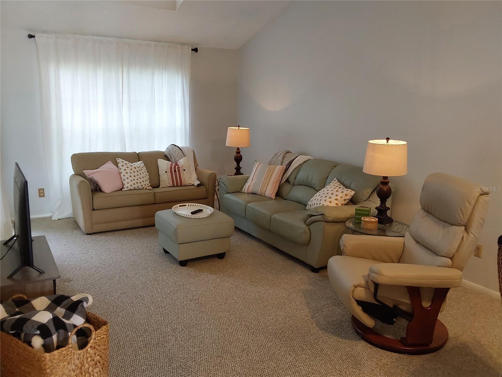 Image 7 of 34 For 153 Sun Isle Circle