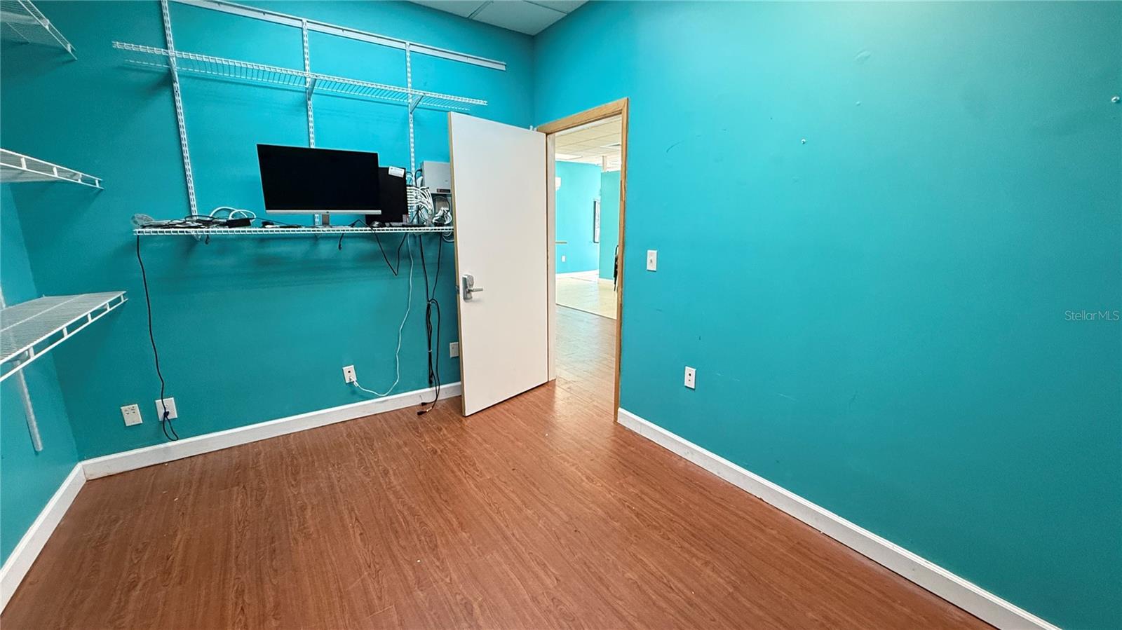 Image 13 of 26 For 3350 Bay Drive