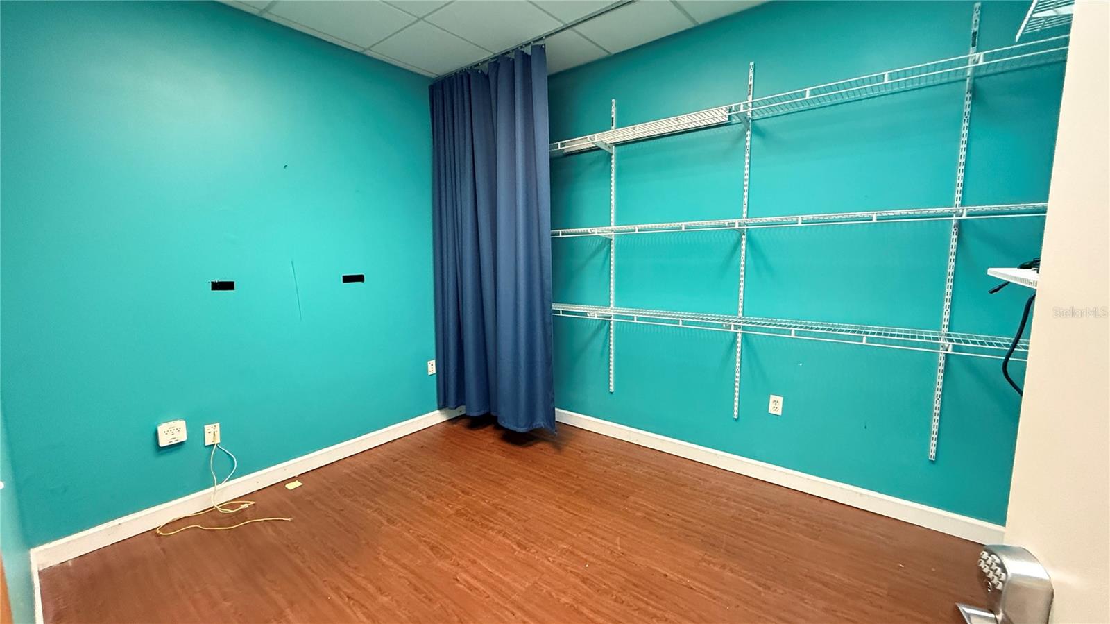 Image 14 of 26 For 3350 Bay Drive