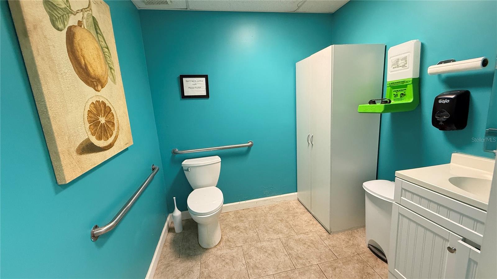 Image 16 of 26 For 3350 Bay Drive