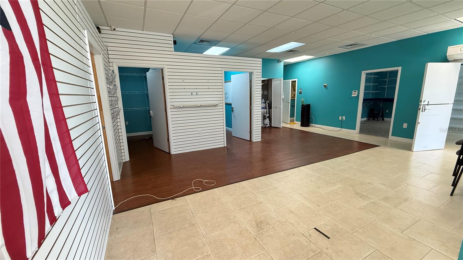 Image 9 of 26 For 3350 Bay Drive